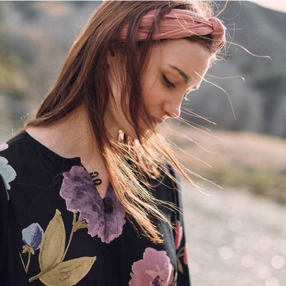 NWT Christy Dawn Dress, Noir Blooms M/L - Picture 3 of 11